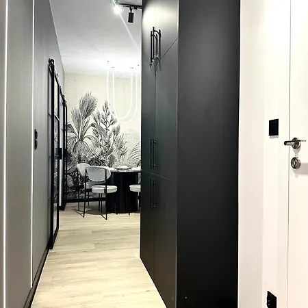 Szewska Apartment ~ 200M Main Square ~ Self Check-In 20H Wroclaw Room photo