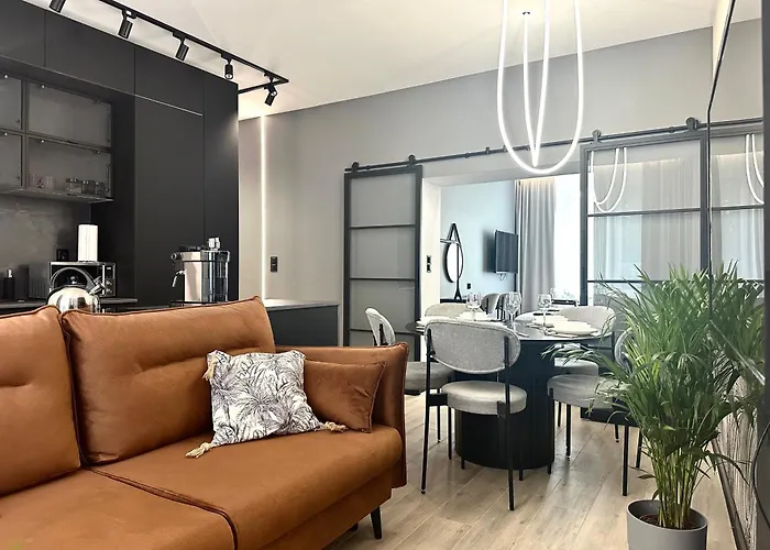 Szewska Apartment ~ 200M Main Square ~ Self Check-In 20H
