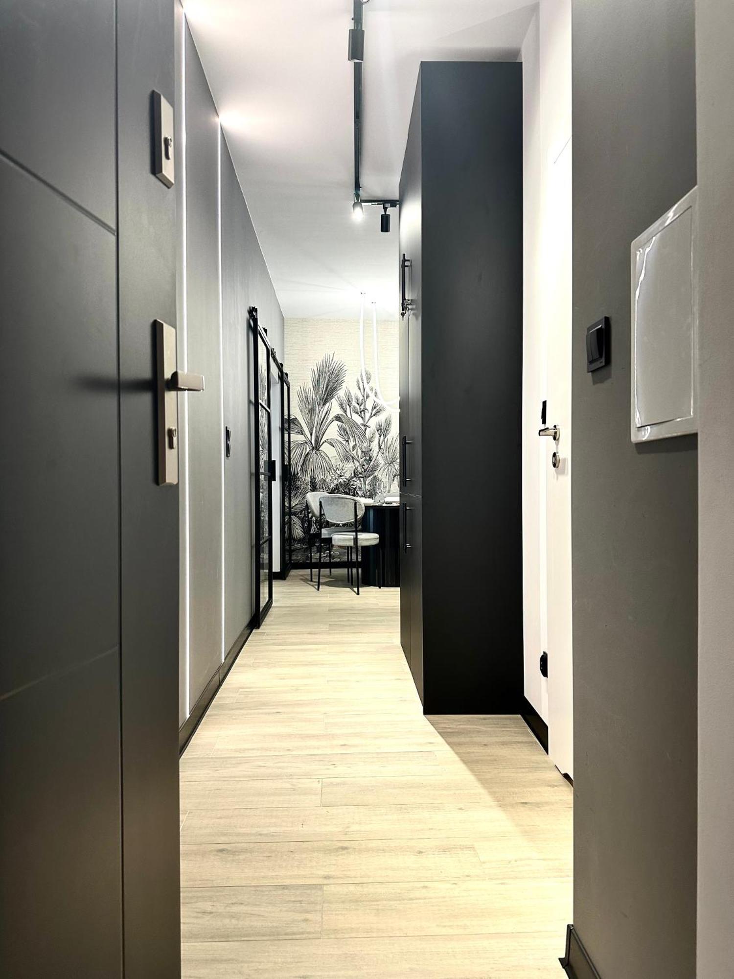 Apartment Szewska ~ 200m Main Square ~ Self Check-in 20h *