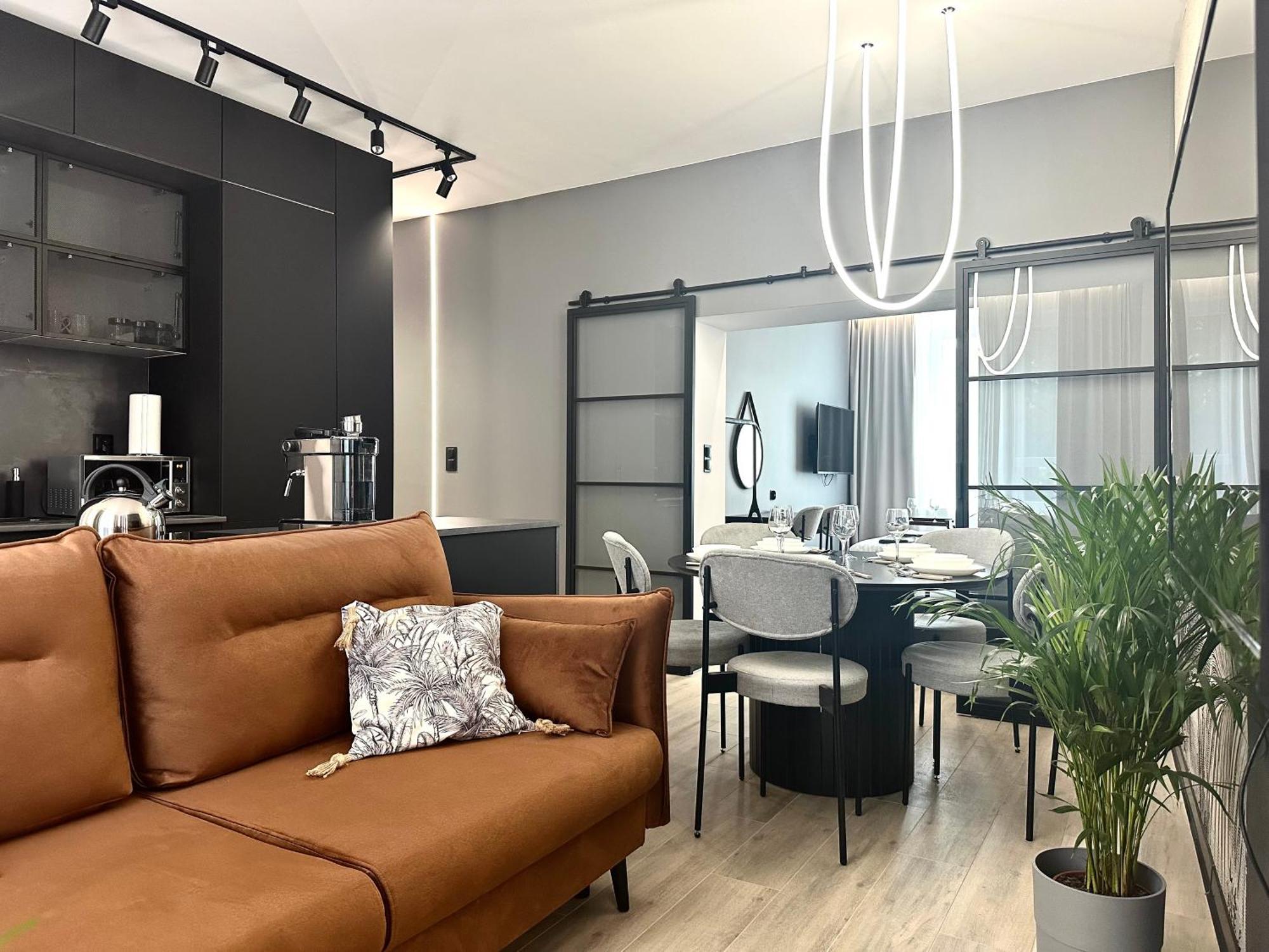 Apartment Szewska ~ 200m Main Square ~ Self Check-in 20h
